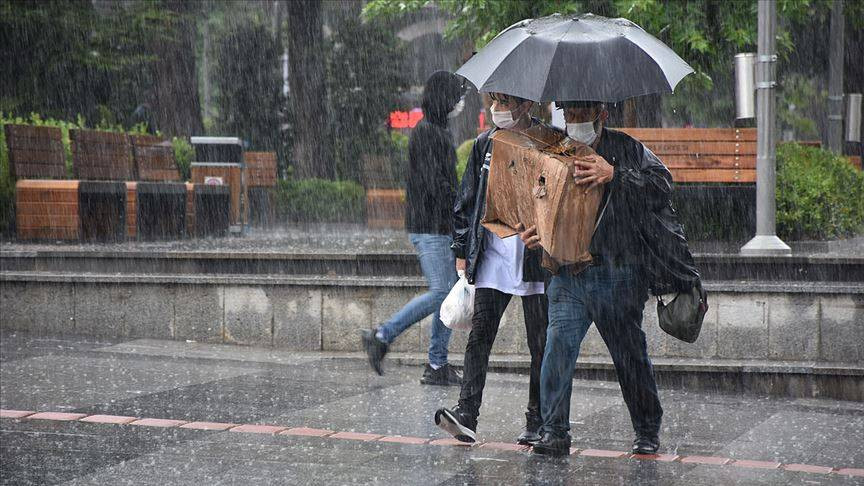 Meteoroloji saat verip 13 ili uyardı! Gök gürleyecek, sağanak vuracak - Resim: 7